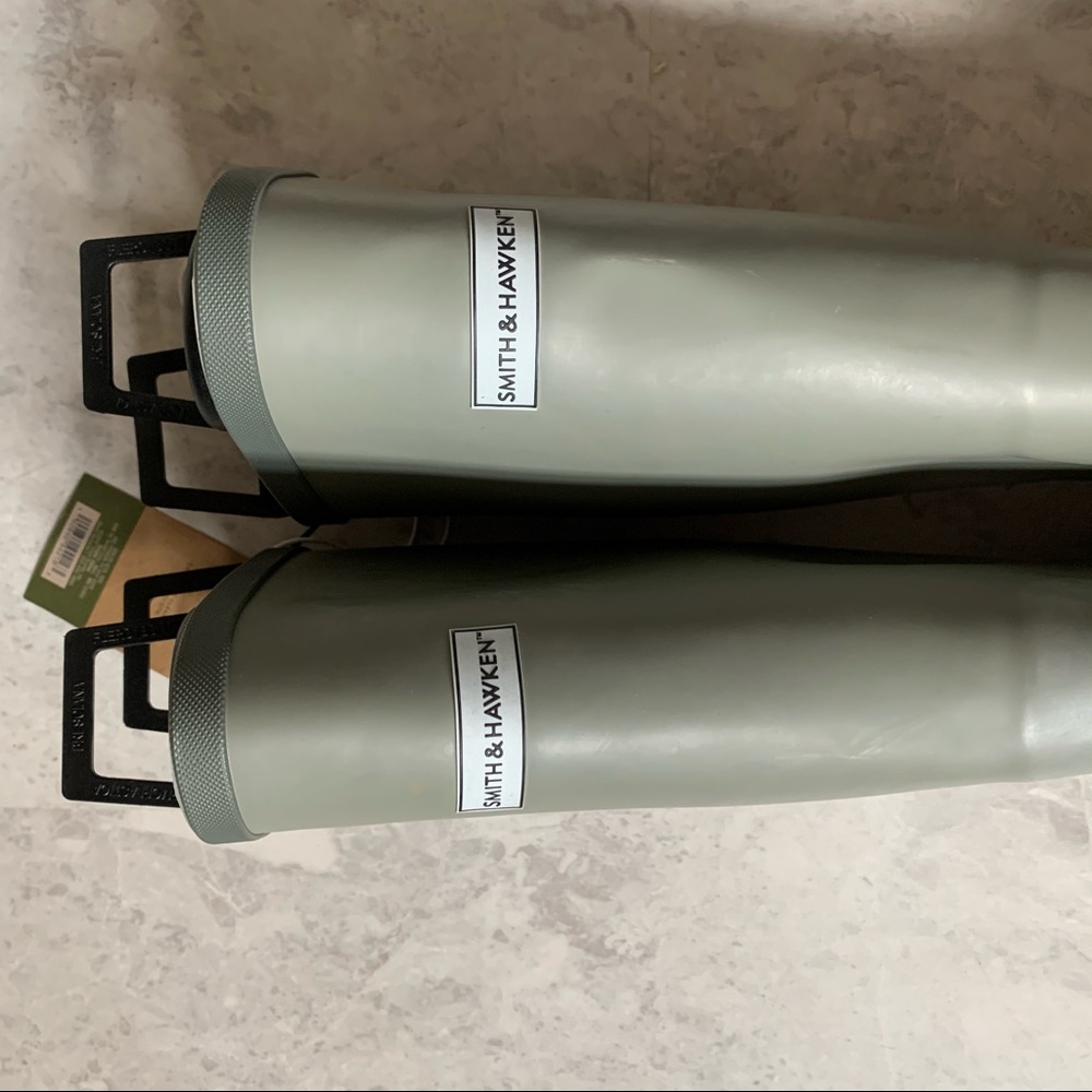 New Smith & Hawken Solid Gray Rainboots Garden 8 - Picture 2 of 7